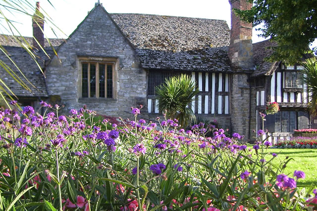 Almonry Museum and Heritage Centre
