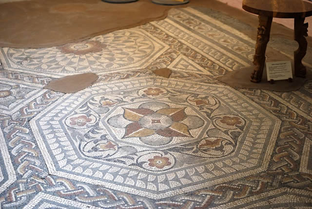  Blackfriars Roman Pavement