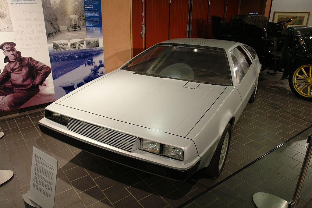 DeLorean DMC-12 Coupe