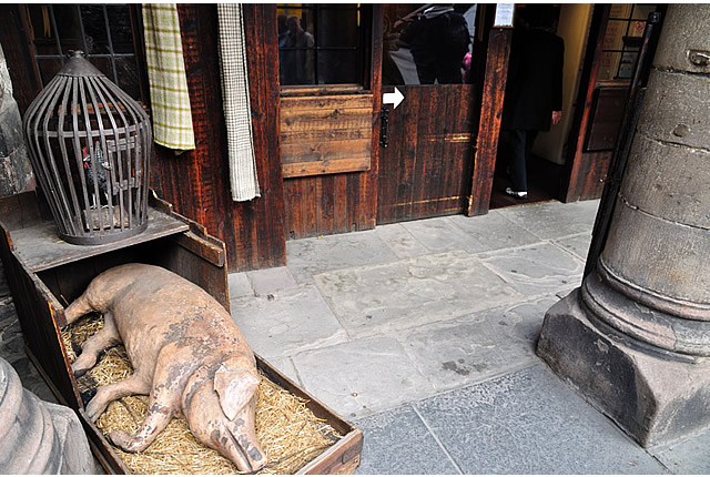 Shop Front Gladstone's Land