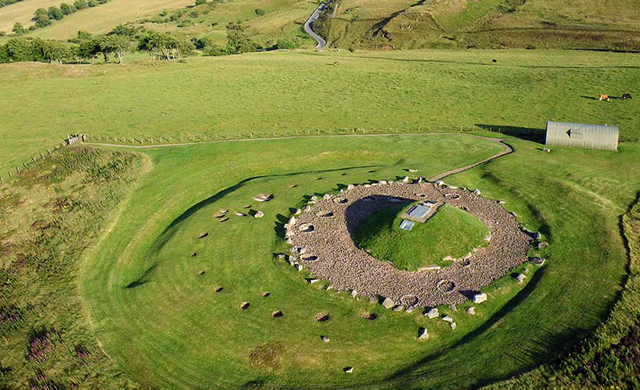 Cairnpapple Hill - aerial view