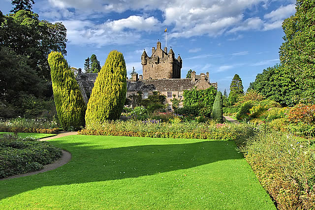 Cawdor Castle Gardens