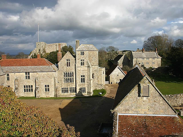 Carisbrooke Castle