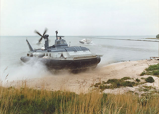 BH7 Wellington Class Hovercraft
