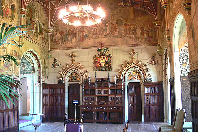 Cardiff Castle banqueting room