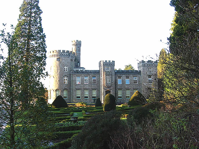 Cyfarthfa Castle
