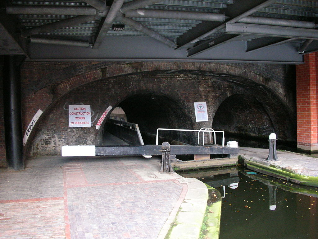 Farmers Bridge Lock 9