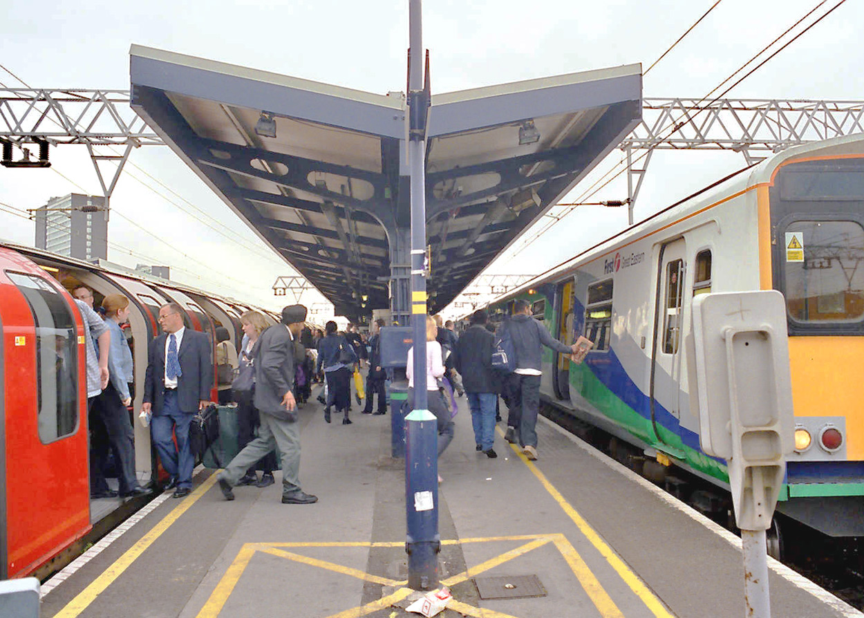 Stratford Platforms