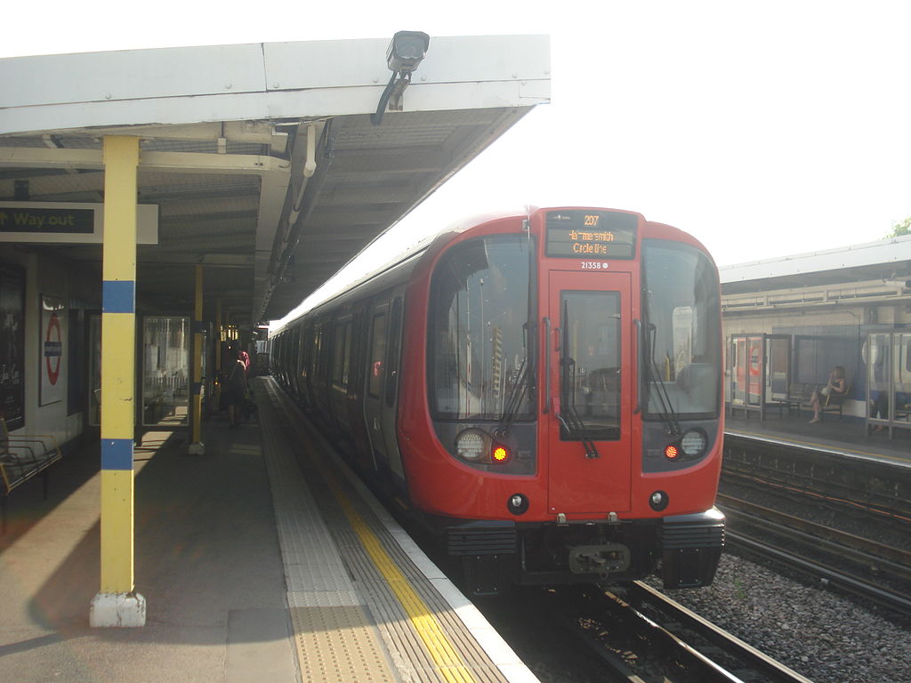 Shepherds Bush Mkt Platform