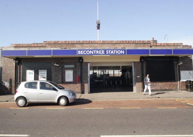 Becontree Entrance