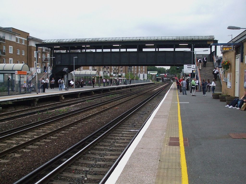 Kensington (Olympia) Platform