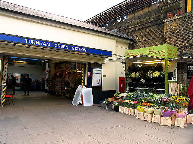 Turnham Green Entrance
