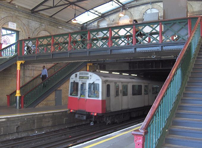 West Brompton Platform