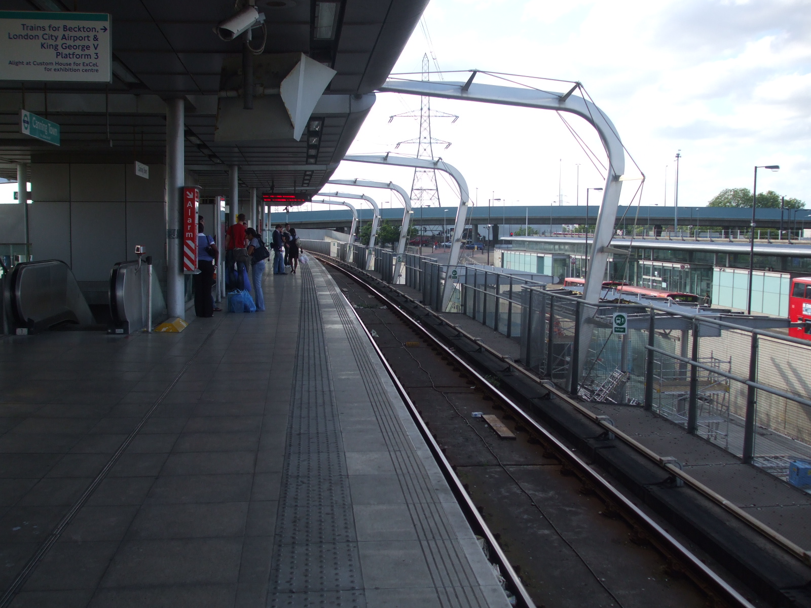 Canning Town Platform