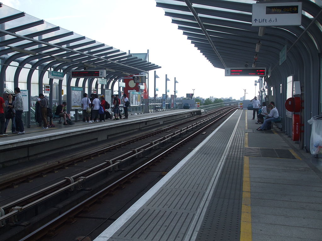 Royal Albert Platform