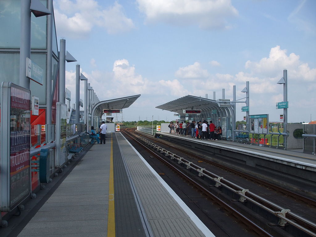 Royal Albert Platform