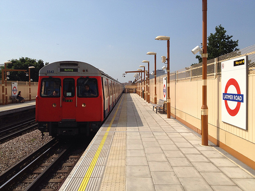 Latimer Road Platform