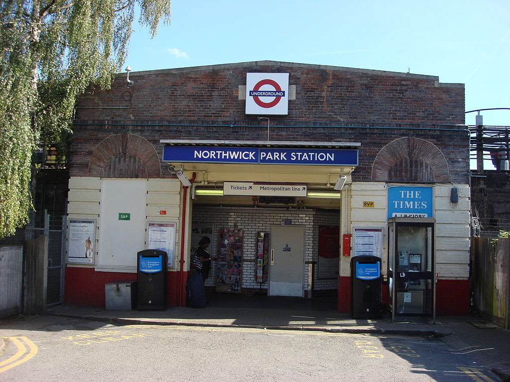 Northwick Park Entrance