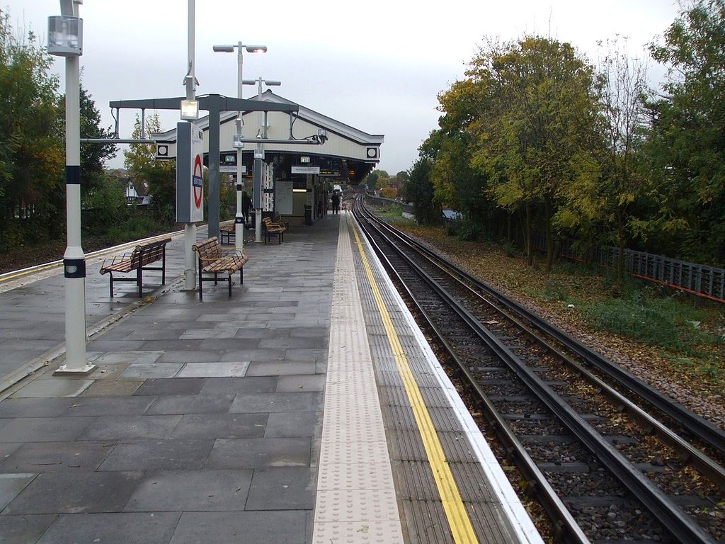 Brent Cross Platform
