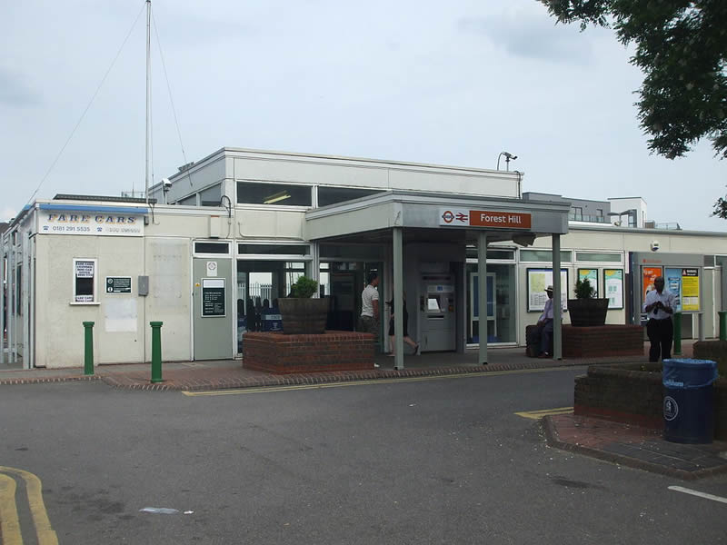 Forest Hill Entrance