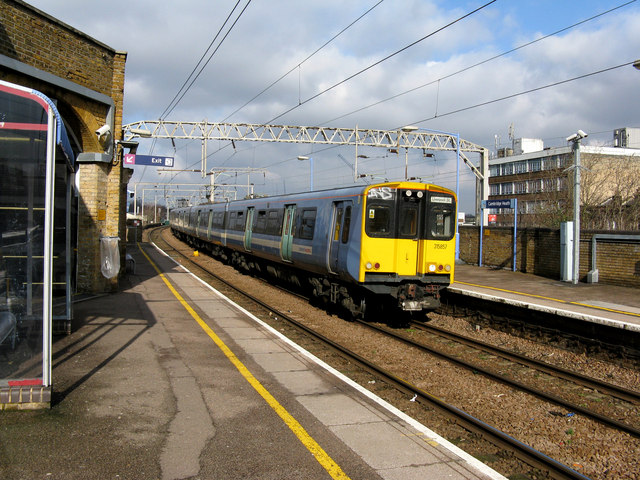 Cambridge Heath Platform
