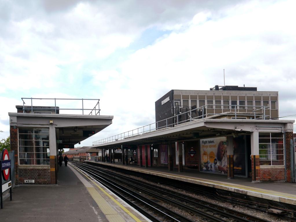 South Harrow Platform