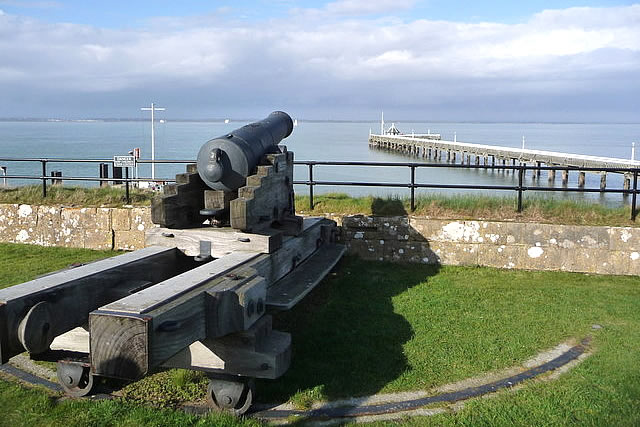 Yarmouth Castle Naval Gun